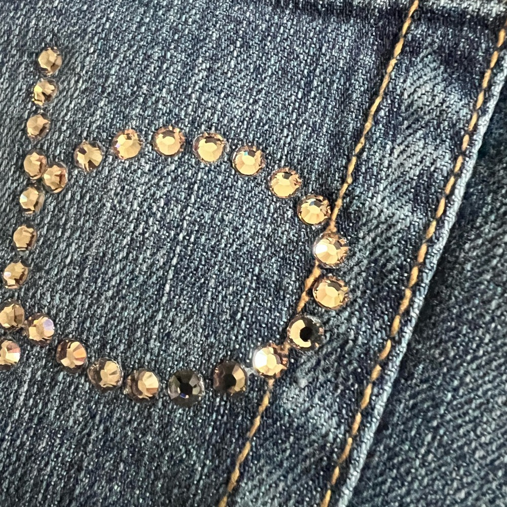 Extremely Rare Vintage Bebe Blue Rhinestone Jeans with Curved Design 😍